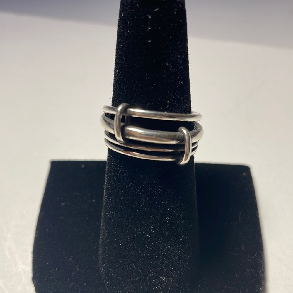 Sterling Silver Artsy Ring Size 6.5